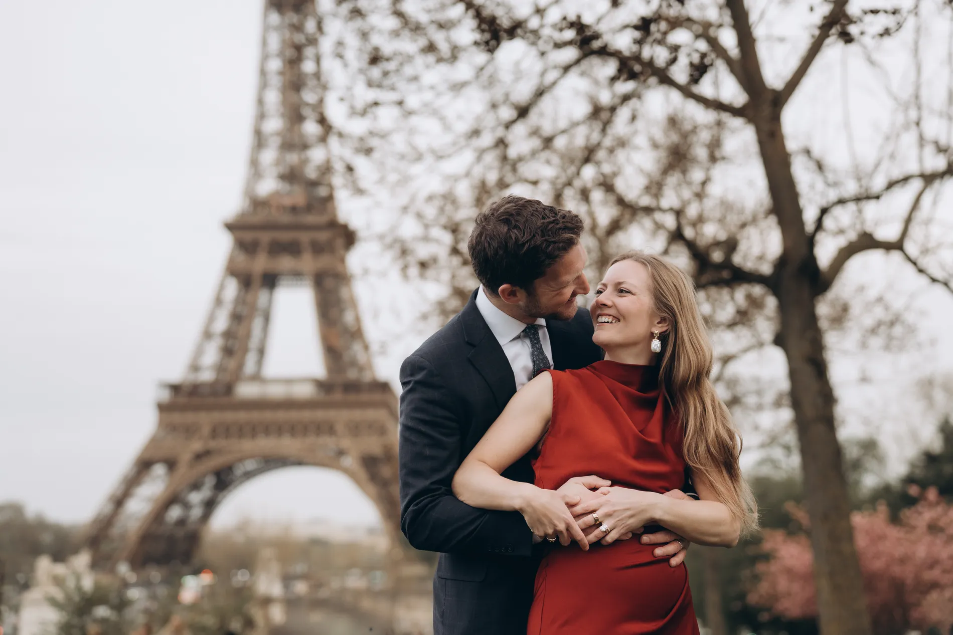 Couple photoshoot in Paris — Romance in Paris