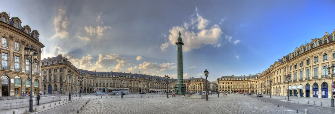 Place Vendôme, Paris — Romance in Paris