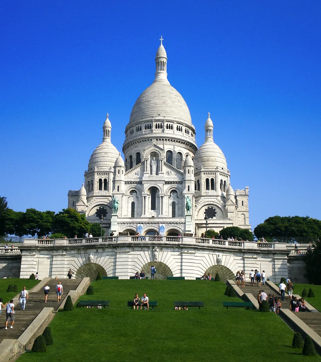 Sacré-Cœur, Paris — Romance in Paris