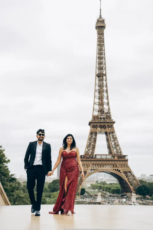 Couple photoshoot in Paris — Romance in Paris