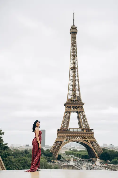 Couple photoshoot in Paris — Romance in Paris