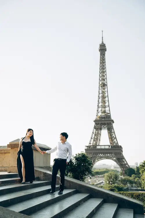 Couple photoshoot in Paris — Romance in Paris