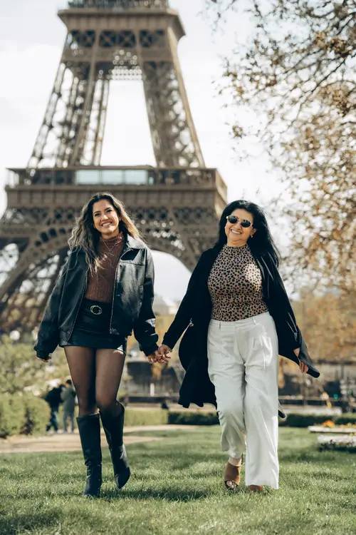 Family photoshoot in Paris — Romance in Paris