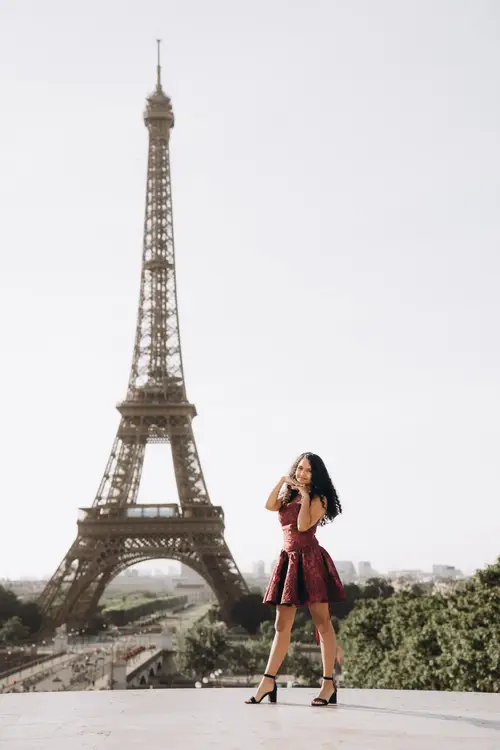 Couple photoshoot in Paris — Romance in Paris